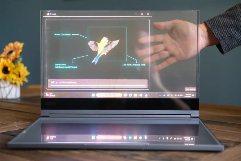 لنوو از لپ تاپ شفاف ThinkBook Transparent Display رونمایی کرد